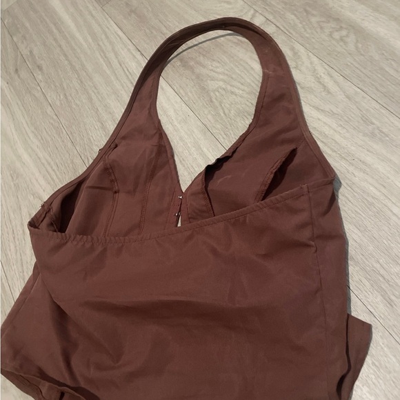 Brown Halter Neck Women's Top - Picture 2 of 3
